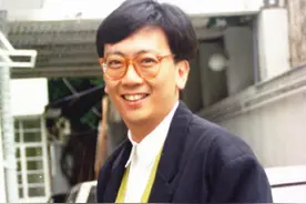 郑丹瑞27岁女儿考古硕士毕业，却要转行跳舞，直言爸爸感到自豪图片