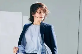 上年纪的女人最好远离这3种裤子，与气质年龄不搭，而且还掉档次图片
