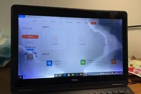 快停下！别用酒精擦屏幕了，这对屏幕的伤害非常大图片