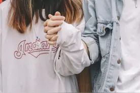 “好的爱情是各取所需，不是自以为是”图片