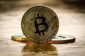 加密货币闪崩！交易所频现暂停提现，火币等头部机构宣布暂停国内矿机业务图片