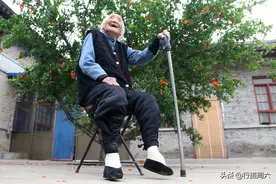 山西农村106岁老奶奶喜欢盘腿打坐，长寿之道很有意思图片