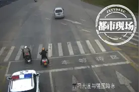 江西7岁男孩玩汽油中毒，昏迷不醒，交警开辟生命通道紧急护送图片