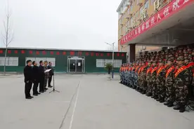 河南省宁陵县举行2021年春季新兵欢送大会图片