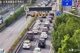 新闻观察 | 武汉首条市内快速环线卡壳水果湖隧道遭市民诟病图片