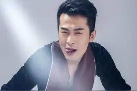 快手江湖恩仇录，“脱口秀王者”二驴的vs“带货一哥”辛巴图片