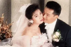 苗侨伟儿子拍内衣广告，身材高大健硕，眼睛小颜值普通不像父母图片