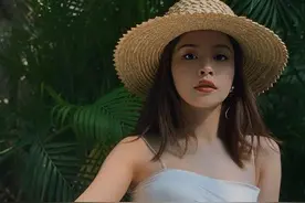 越南第一美女，身材赛柳岩，还是华为代言人，粉丝超过1000万图片