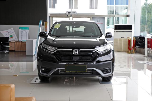 自动挡油耗4.9l,高销量大空间,耐造增压机动力强,实拍本田cr-v