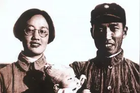 百年瞬间丨左权牺牲图片