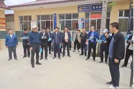 吴国峻带领全县2020年重点工作第一督查组观摩督查虎关乡重点工作图片