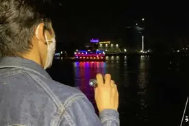 柬埔寨一对中国情侣为爱跳河，男上岸女失踪图片