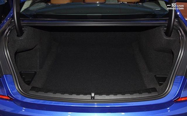 售价31.39-36.39万元 国产全新一代宝马3系正式上市