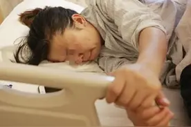 胎儿怎么从妈妈肚子出来的？每一位妈妈都不容易，生而为人要明白图片