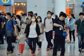 中国8亿人同时宅在家里，停工一个月，损失可能会达到“这个数”图片