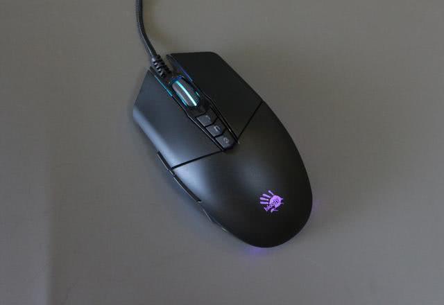 200万圈光轮！伪游戏发烧友、办公用户用啥鼠标？血手幽灵P9