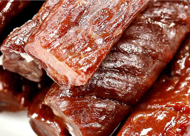 它蕴含20种氨基酸，虽然有点贵，但适合孩子吃，让他高于同龄人