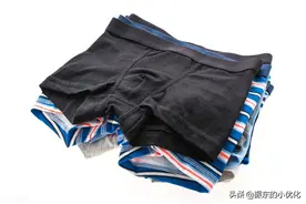 内裤多久换一次才有利于男人的健康呢？图片