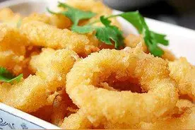 金沙鱿鱼卷（大连盛宴美食广场特色菜品）图片