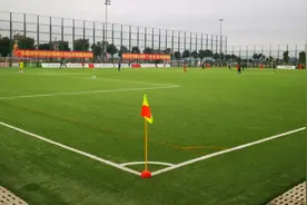 中国足球青训忧思——教练让U13球员“多躺会”背后，症结何在？图片
