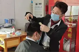 城阳故事 | 心中有大爱的美发师张立明图片