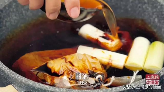 牛肉最过瘾的吃法,教你做超正宗冷吃牛肉,用手撕着吃