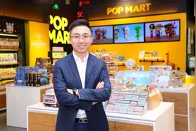 一群不知名的投资人盲投出了泡泡玛特图片