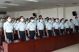 今天，我们宣誓！图片