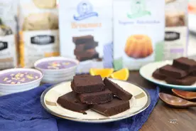 巧克力控不能错过的小甜点，香浓可口湿润绵甜，吃起来超过瘾图片