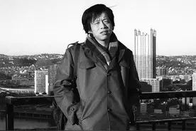 王小波《似水流年》，一边挨打一边叫好，他赢得了姑娘的芳心图片