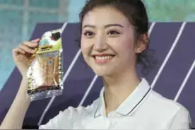 女星也有许多的“吃货”呀，偶像们吃的零食也都很奇葩图片