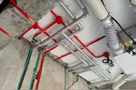 家装水管电线走顶还是走地？工人推荐走顶，真的只是为了赚钱吗？图片