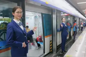 地铁员工刮起“离职潮”，放弃稳定工作也要离职，不只因为工资低图片