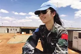 中国女兵在非洲维和的生活；每天睡帐篷，油炸大蜘蛛来吃图片