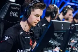 CSGO：瞄准为王！盘点职业圈最准的四位选手，s1mple锁定第一！图片