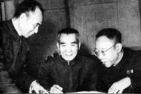 他是抗战日军最怕碰到的人，军内流传：宁碰阎王，莫碰老王图片