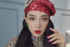 性感女神李成敏，110斤的她，有着97-63-96完美比例图片