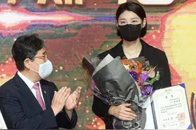 帅气与实力并存！前世界第一主攻金软景收获大奖，曾获奥运MVP图片