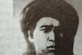 威海卫上空4声巨响，4发150毫米克虏伯炮弹撕裂了日本军舰图片