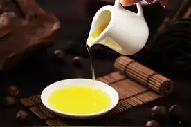 巧食茶油调节肠胃系统，夏天胃口棒棒哒图片