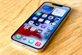 为什么现在市面上见不到小屏幕的手机了？图片