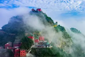 我国被"吐槽"最多的名山，门票243元，为何游客依旧络绎不绝？图片