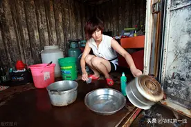 农村首批80后，快要支撑不下去了！有时候看看真的很心疼图片