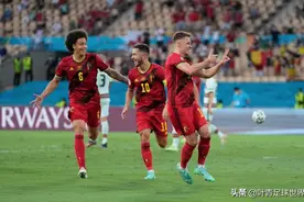 C罗怒摔队长袖标！这次没有哭：欧洲杯8项第1，依旧是神图片