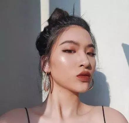 女生第一次蹦迪,要注意这4点