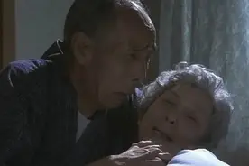 女孩被父亲杀害埋进墙里三十年，无人问津图片