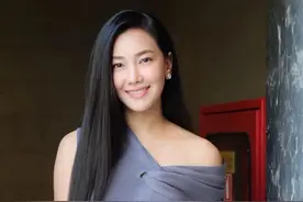 Mik晒旧照被女友夸可爱，Noon称老公规定回家不能超过十点图片