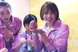 恭喜！前中国女排队长升级当妈，结婚9个月生子，老公是高富帅图片