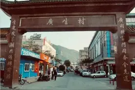 17年前，兄弟俩南屏街头与人口角，当场把人打死了！图片