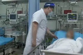 广东一男子洗澡时被马蜂蛰伤，导致休克昏迷，被马蜂蛰伤该怎么办图片